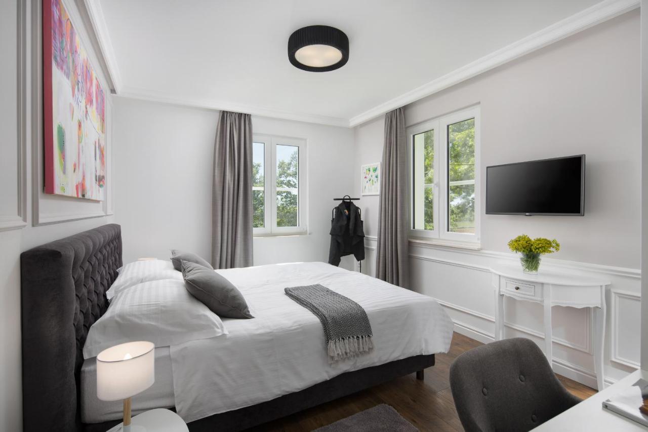 Villa Green Frame Butkovici  Экстерьер фото
